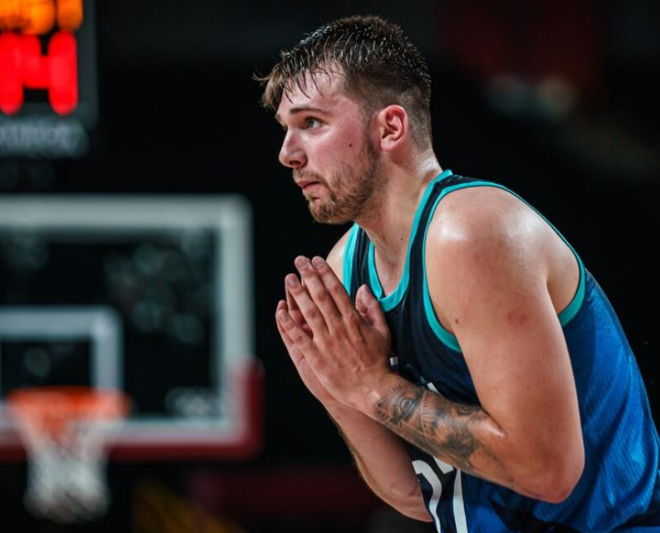 法国队前途光明！，JackeyLove新星出色防守表现突出比赛高潮迭起