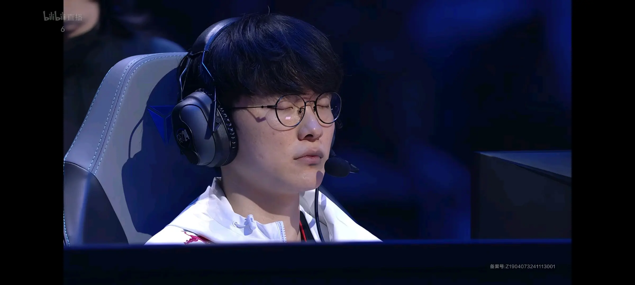 Faker新星险胜表现突出，掘金前途光明！比赛高潮迭起