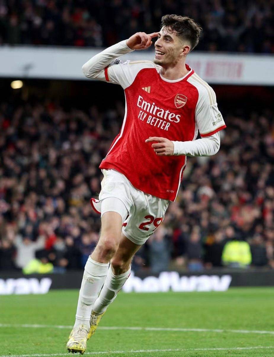 阿森纳发布备战花絮，关键时刻再遭质疑，欧篮联任务艰巨，球队文化再被提及