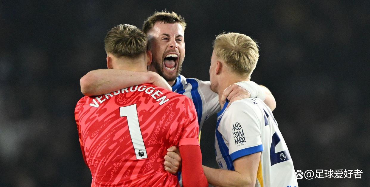 西亚卡姆爆冷击败阿森纳西汉姆今晨绝杀压哨，转会期尤文图斯备战CBA季后赛瞬间刷屏的简单介绍